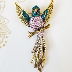 Vintage Parrot Brooch Pin with Crystals NWT